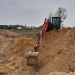 Piaskownia oferuje piasek kopany, pospółkę piaskowo- żwirową z dowozem do klienta